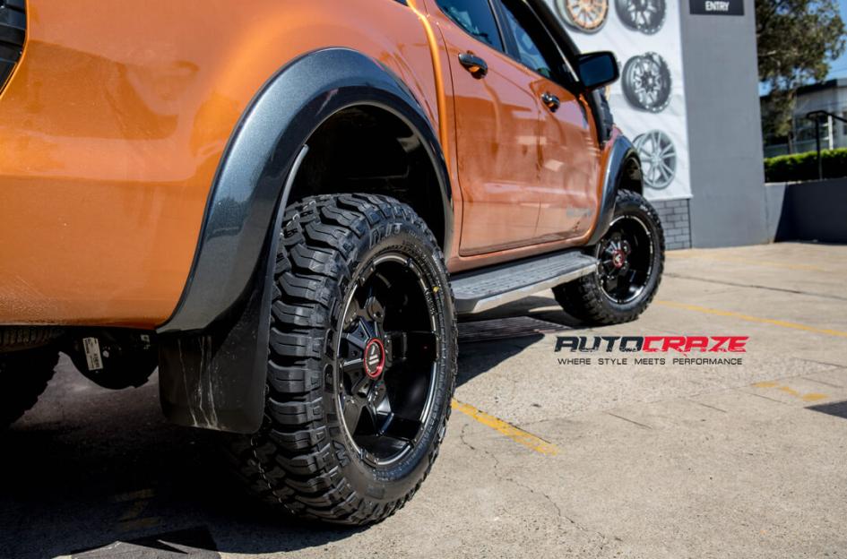 FORD RANGER AB811 SATIN BLACK GLOSS INSERTS